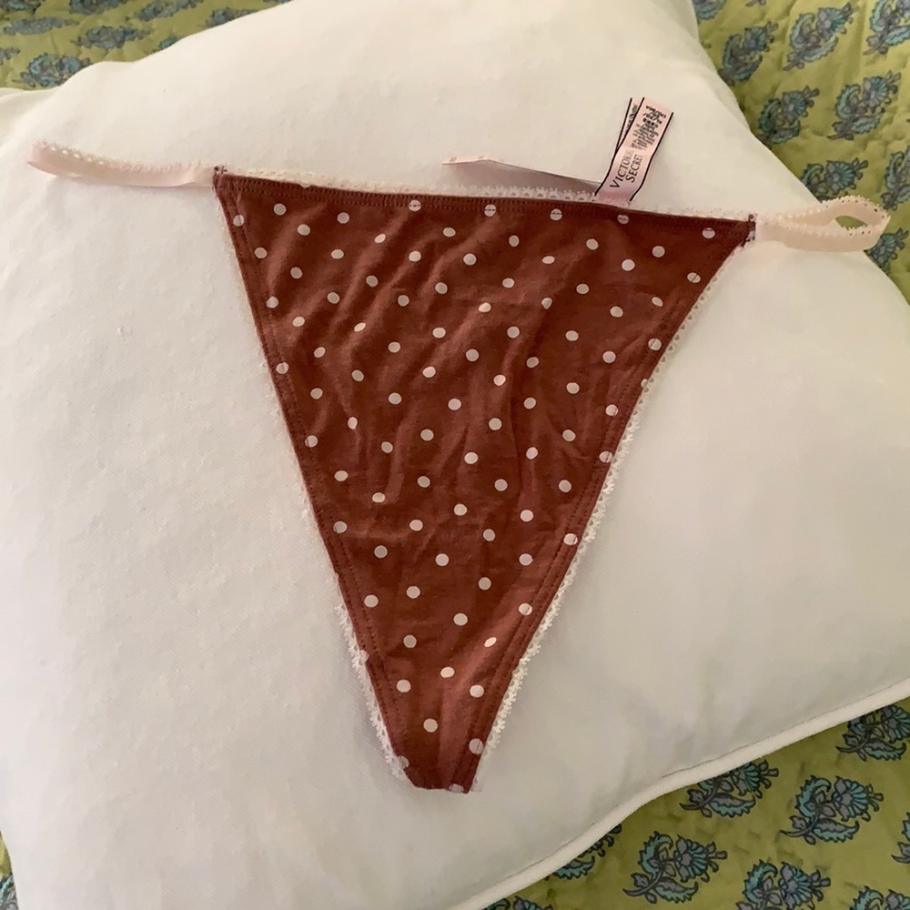 Victorias secret V-string